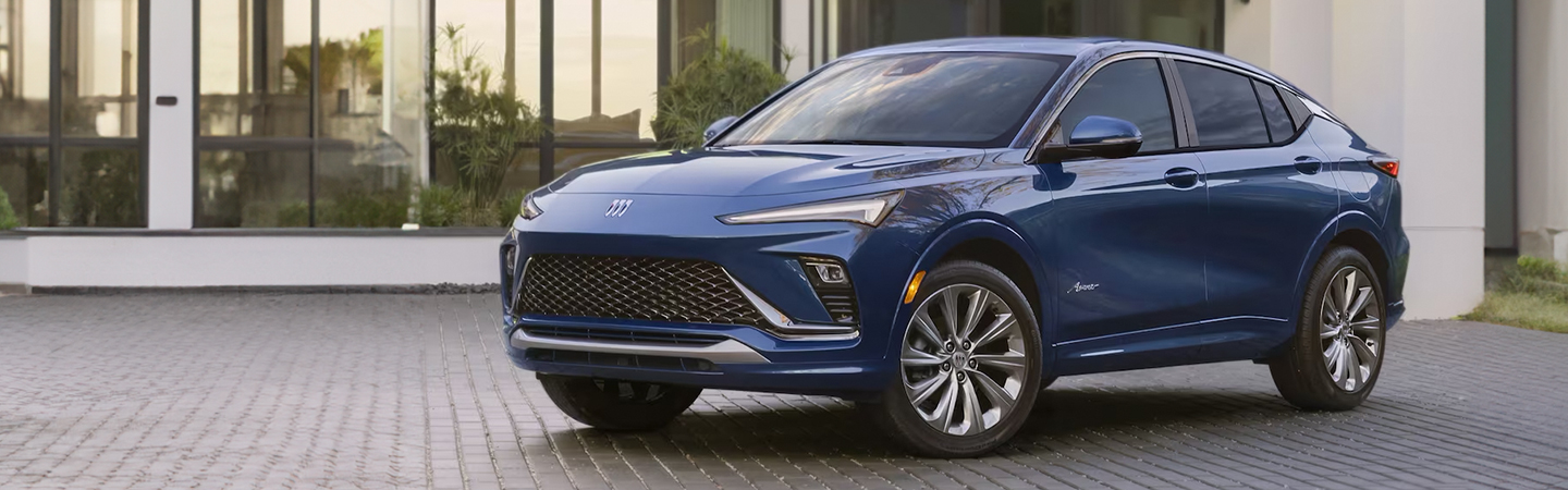 2024 Buick Envista Specs blue sideview 