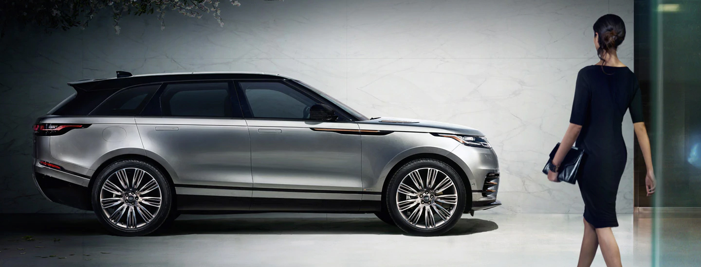 Side profile of the 2021 Range Rover Velar