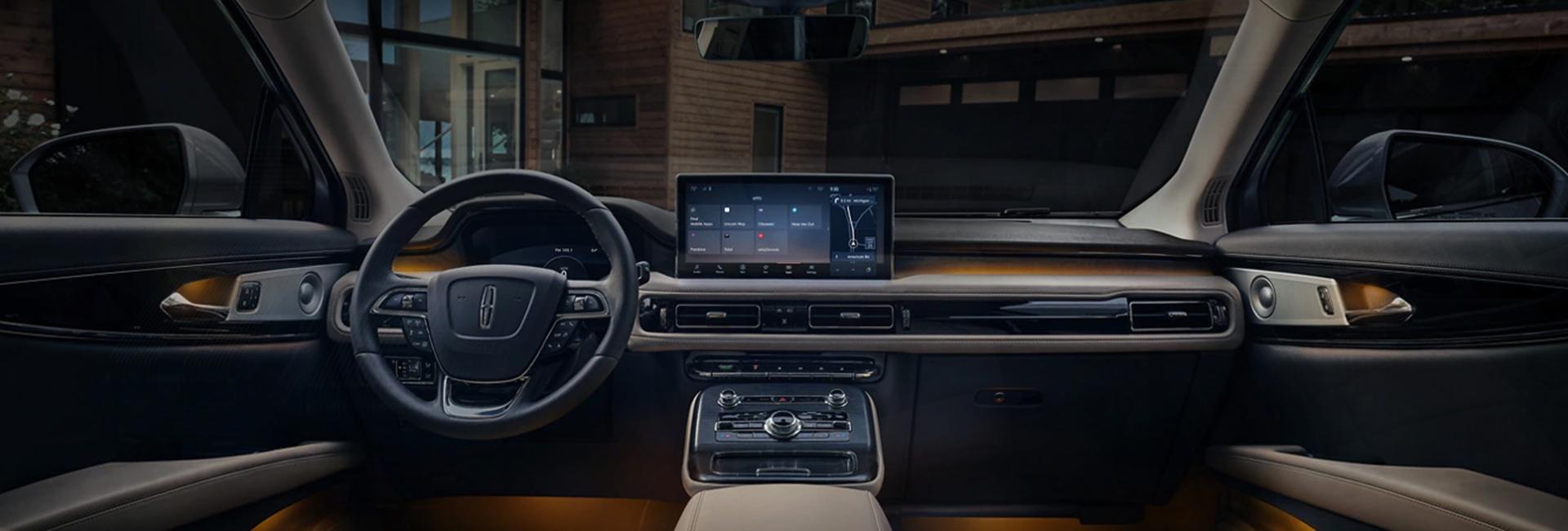 Front view of a 2022 Lincoln Nautilus dashboard