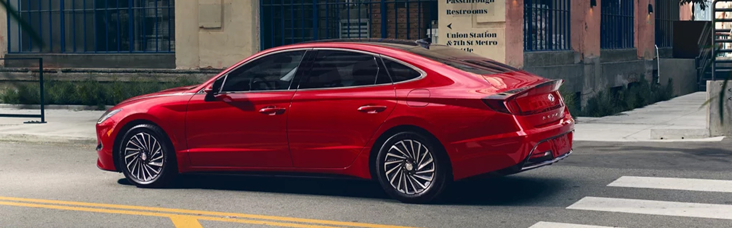 2023 Hyundai Sonata Hybrid MPG  slider3