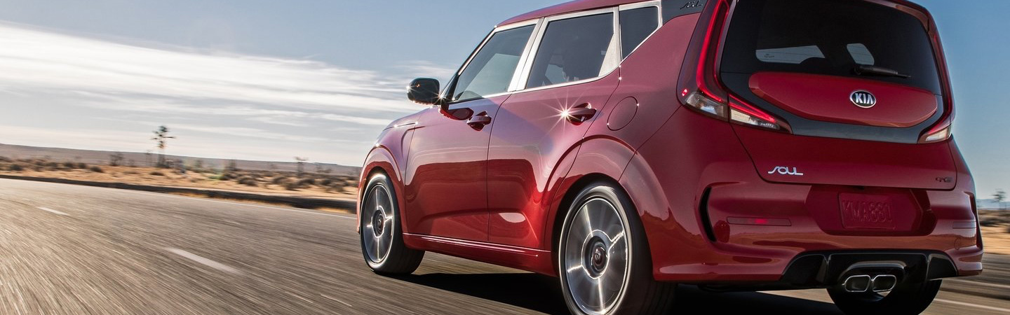 2020 Kia Soul rear driver view in motion