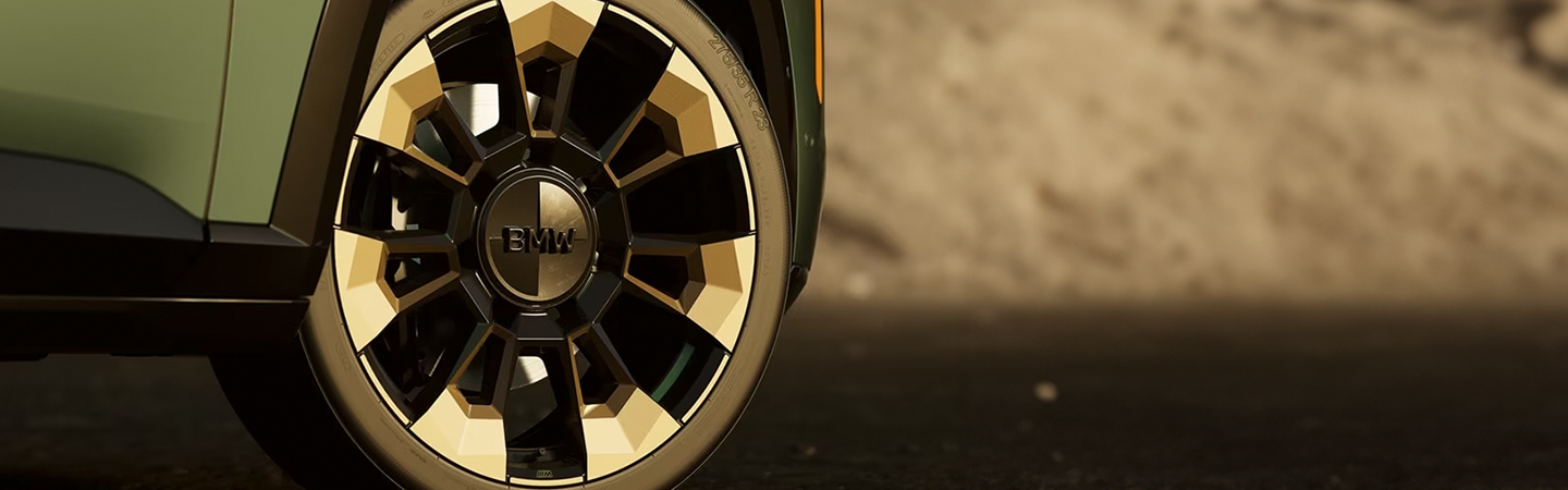 2024 BMW XM Specs green wheelview