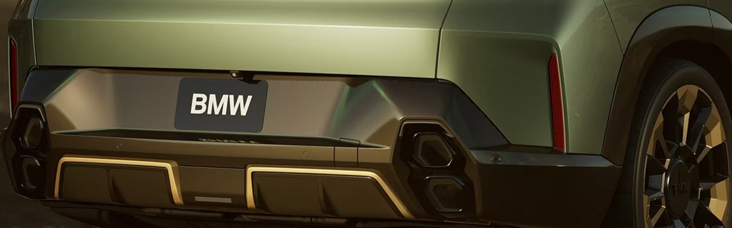 2024 BMW XM Specs green backview 