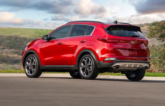 Rear view of the 2021 Kia Sportage