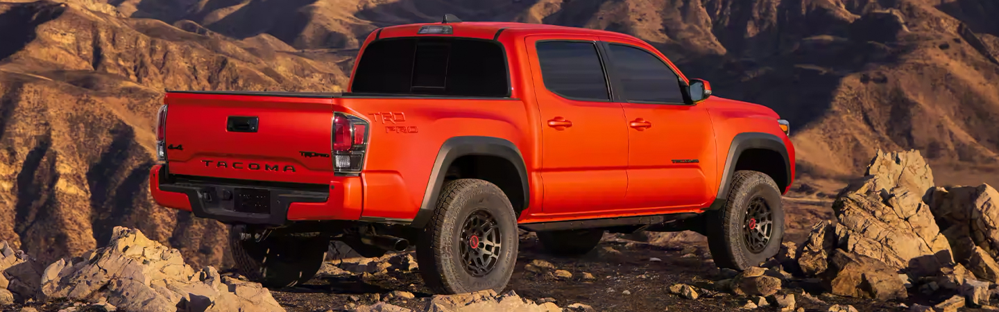 2023 Nissan Frontier vs Toyota Tacoma slider2