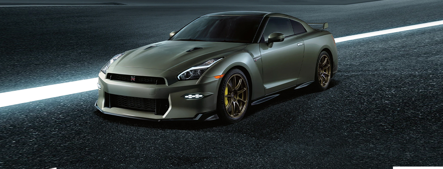 2024 Nissan GT-R 