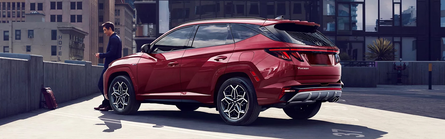 2023 Hyundai Tucson Comparison rare View In Red 
