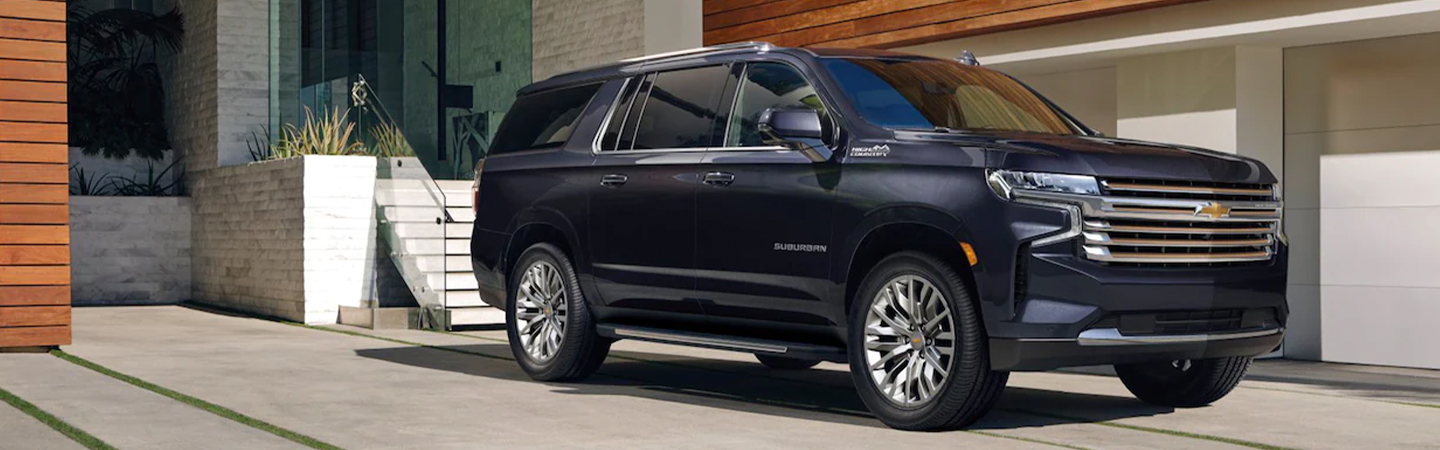 2023 Chevrolet Suburban slider2