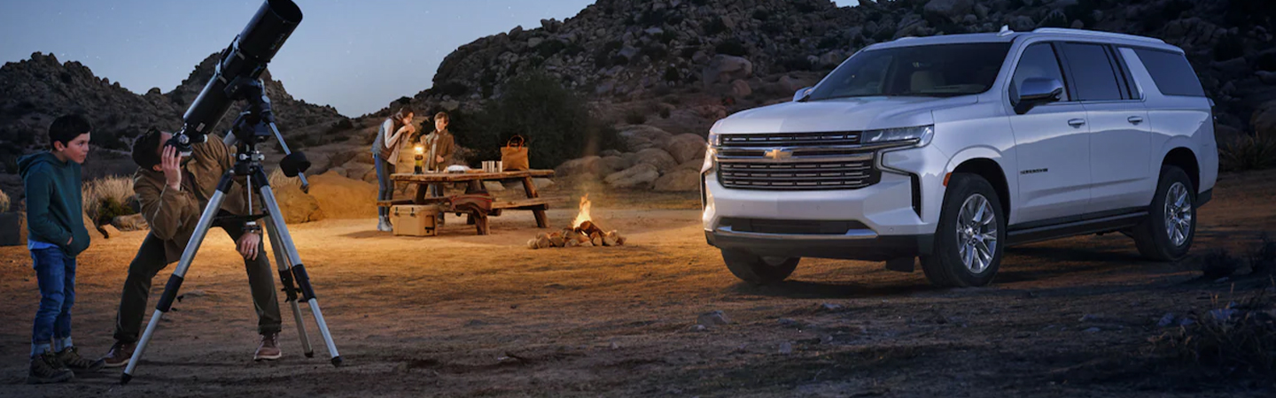 2023 Chevrolet Suburban slider3