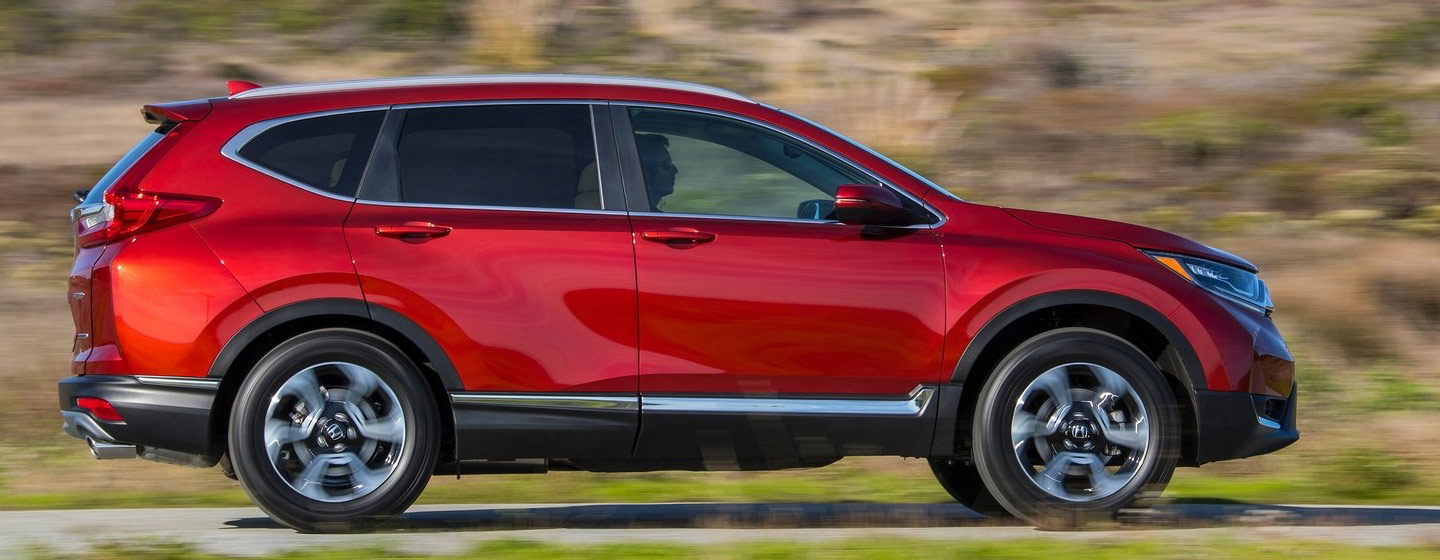 2019 CR-V in motion side view.