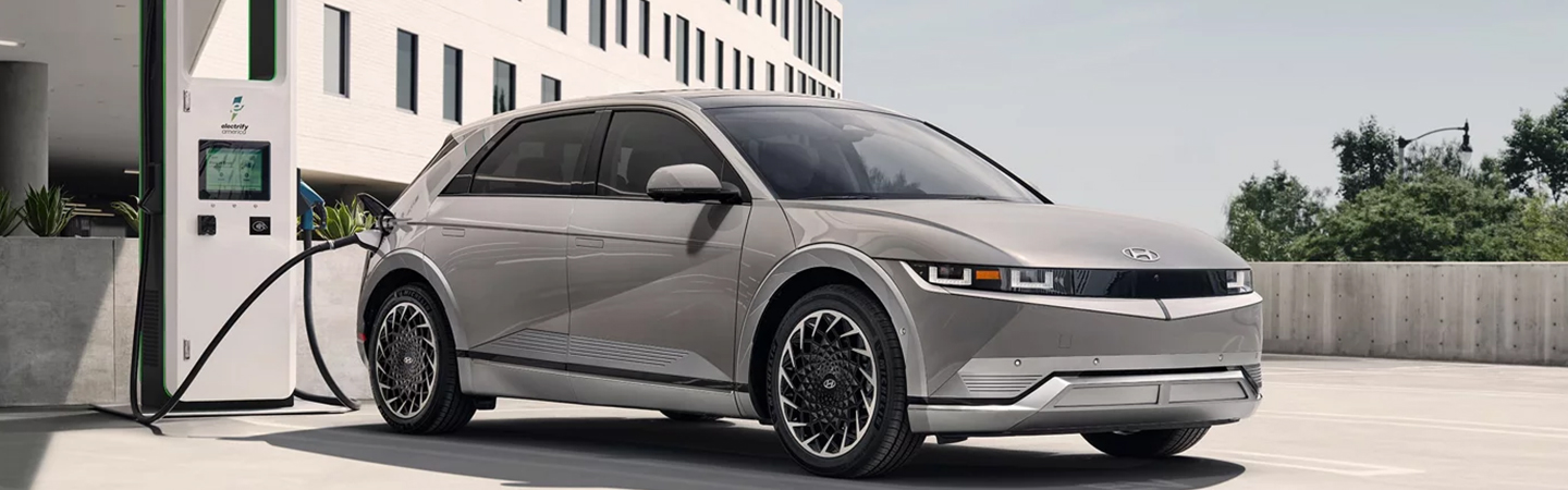 2023 Hyundai IONIQ 5 vs Tesla Model Y slider2