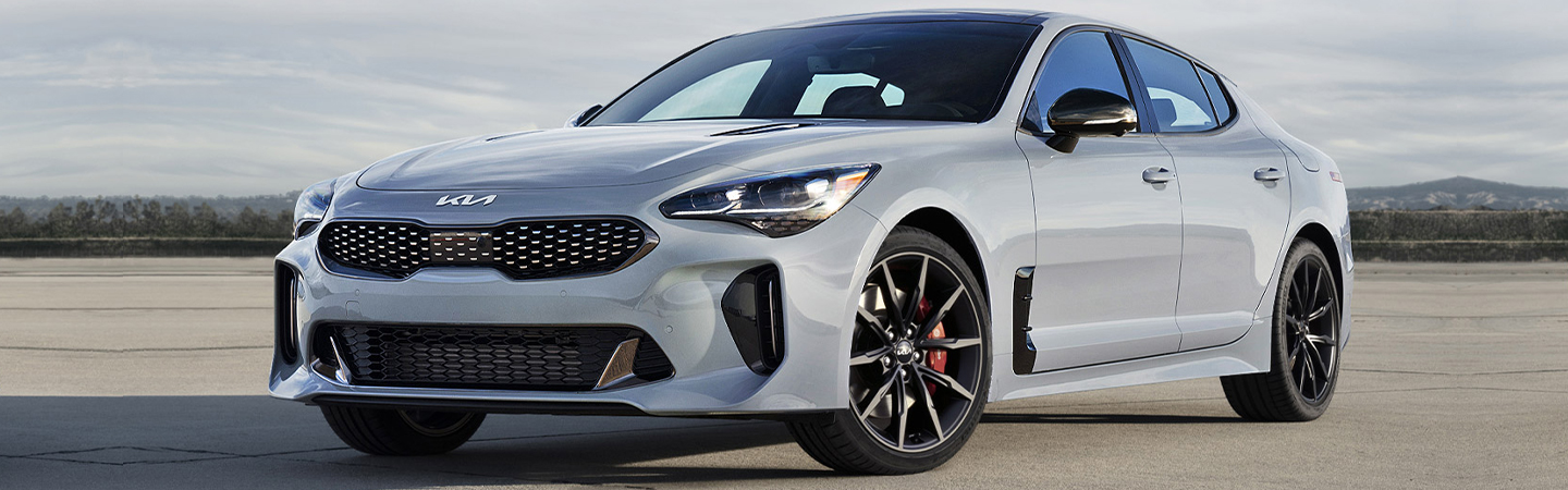 2023 Kia Stinger slider2